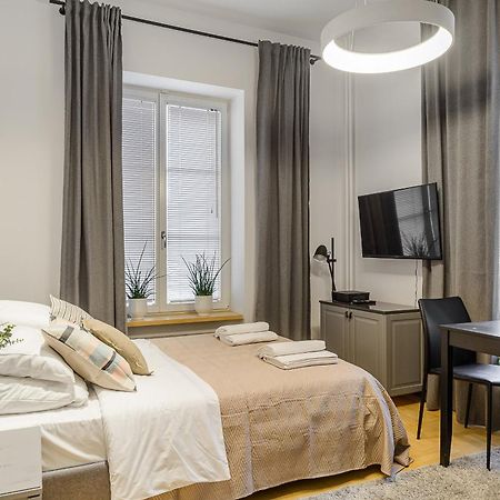 P&O Serviced Apartments Warecka Street Varsavia Esterno foto