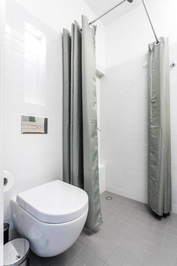 P&O Serviced Apartments Warecka Street Varsavia Esterno foto